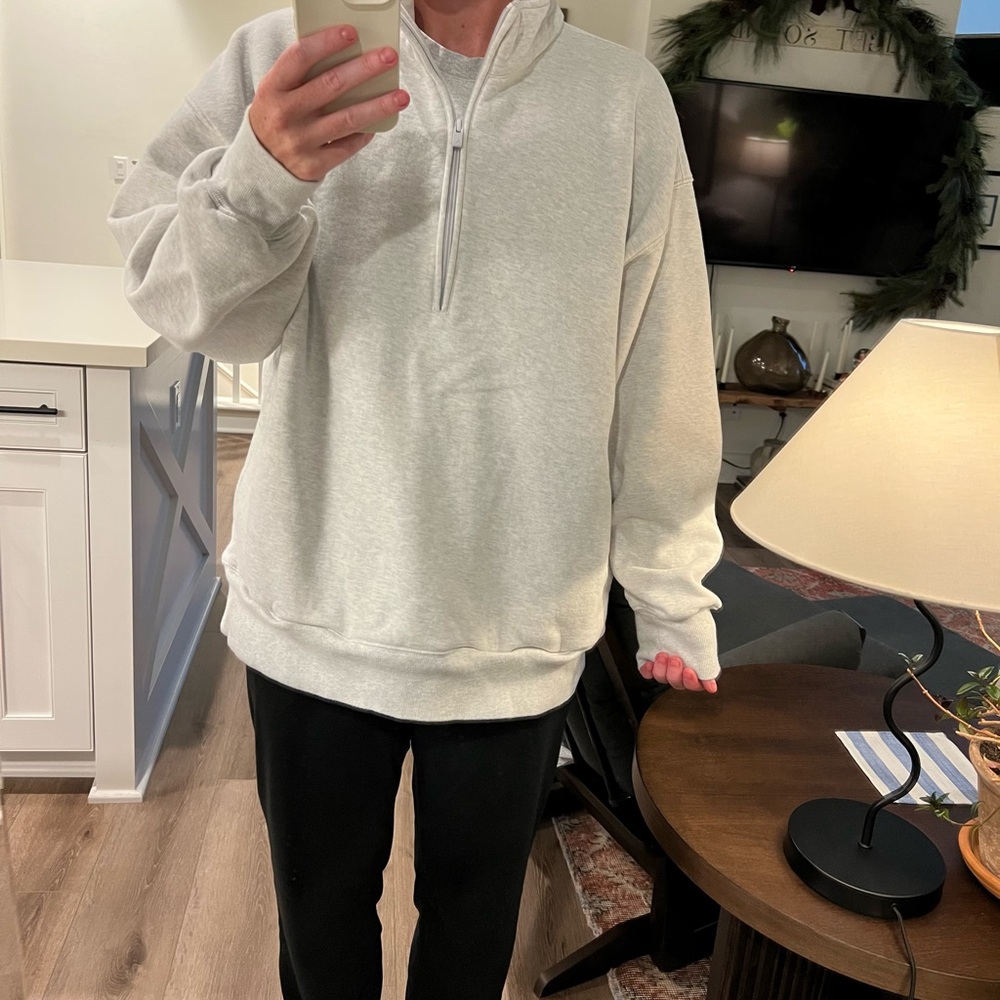 Aritzia Cozy Boyfriend 1/2 Zip Sweatshirt